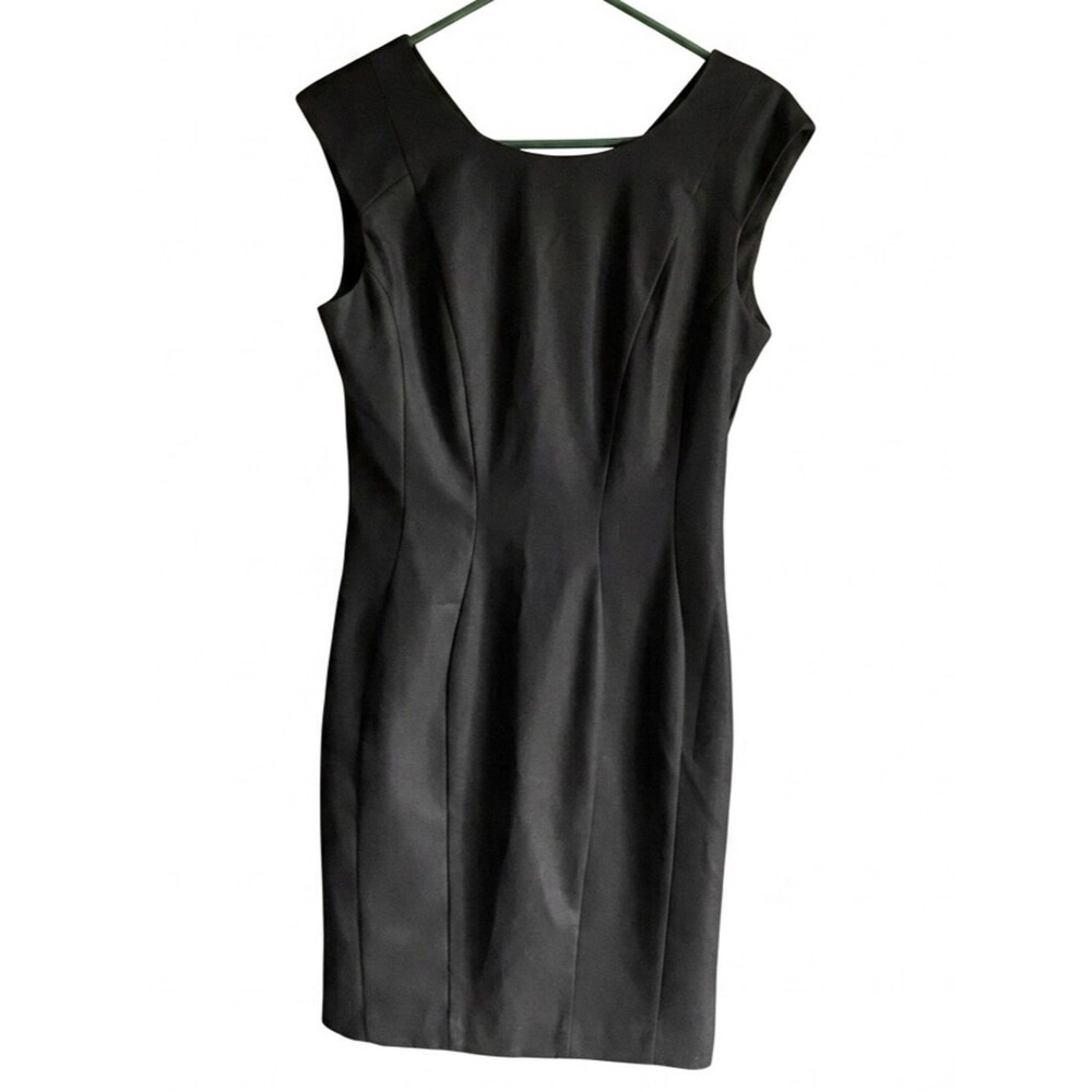 ⁠H&M Black DressPleated Cap Sleeve Sheath  Size 8 Tailored Little Black Dress